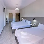 Nikos 3* Kávos