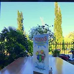 Nikos