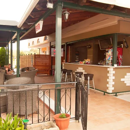 Nikos Aparthotel Kávos