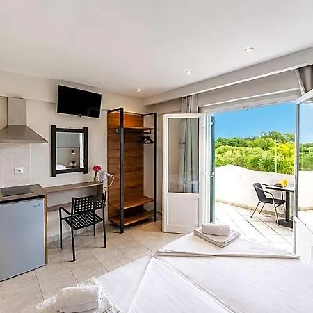Lägenhetshotell Nikos Villas Corfu Kávos