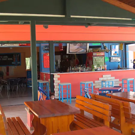 Nikos Lejlighedshotel Kávos