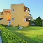 Nikos 3*