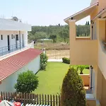 Nikos 3*