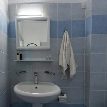 Nikos Hotel de apartamente Kávos