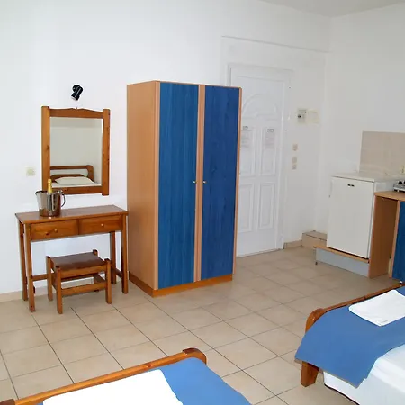 Nikos Hotel de apartamente